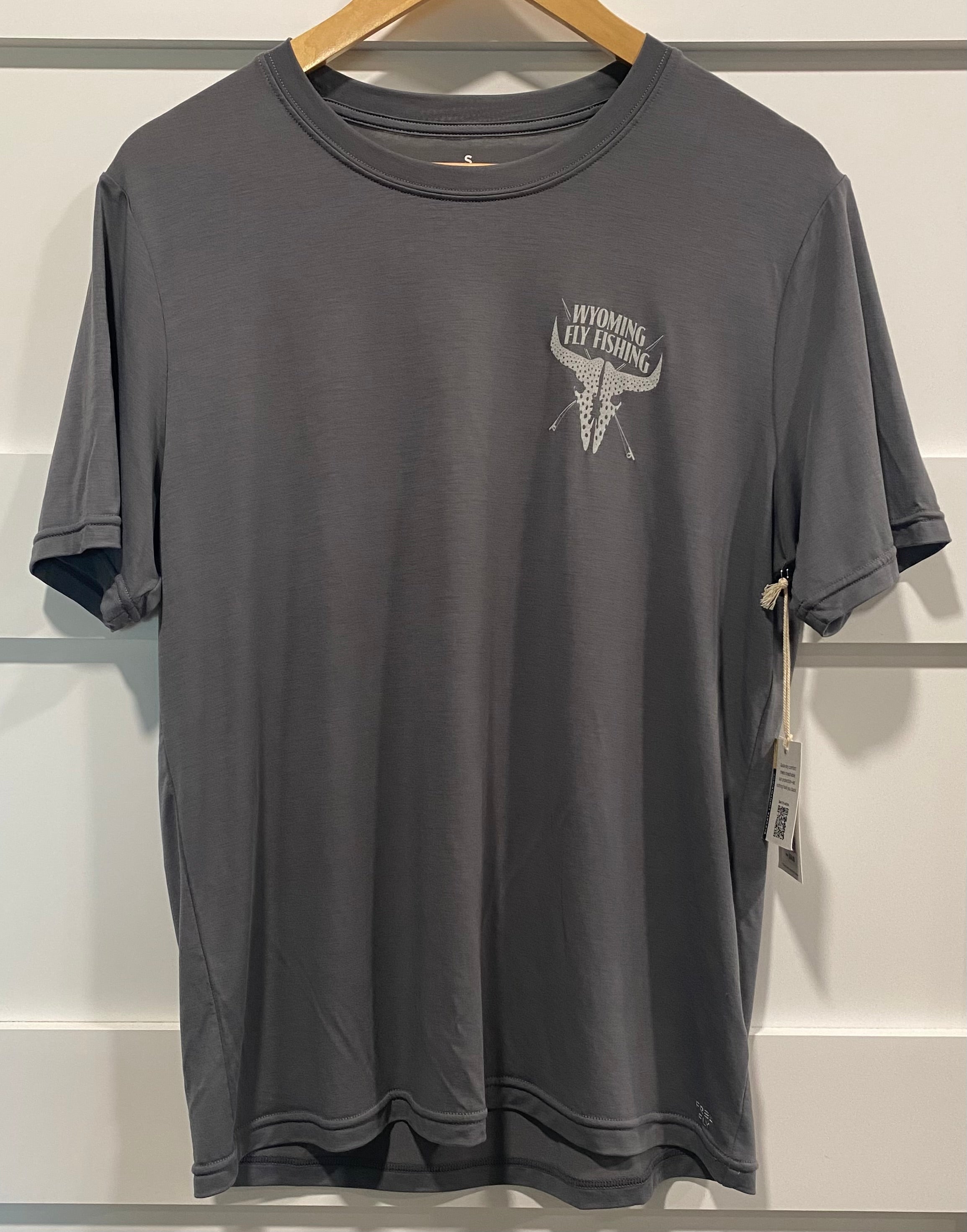 Free Fly Men's Elevate Lightweight Tee Logo