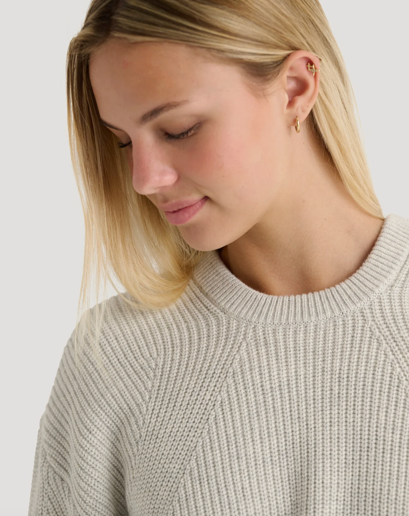 Free Fly Women's Coastloom Crew Sweater Neck Line