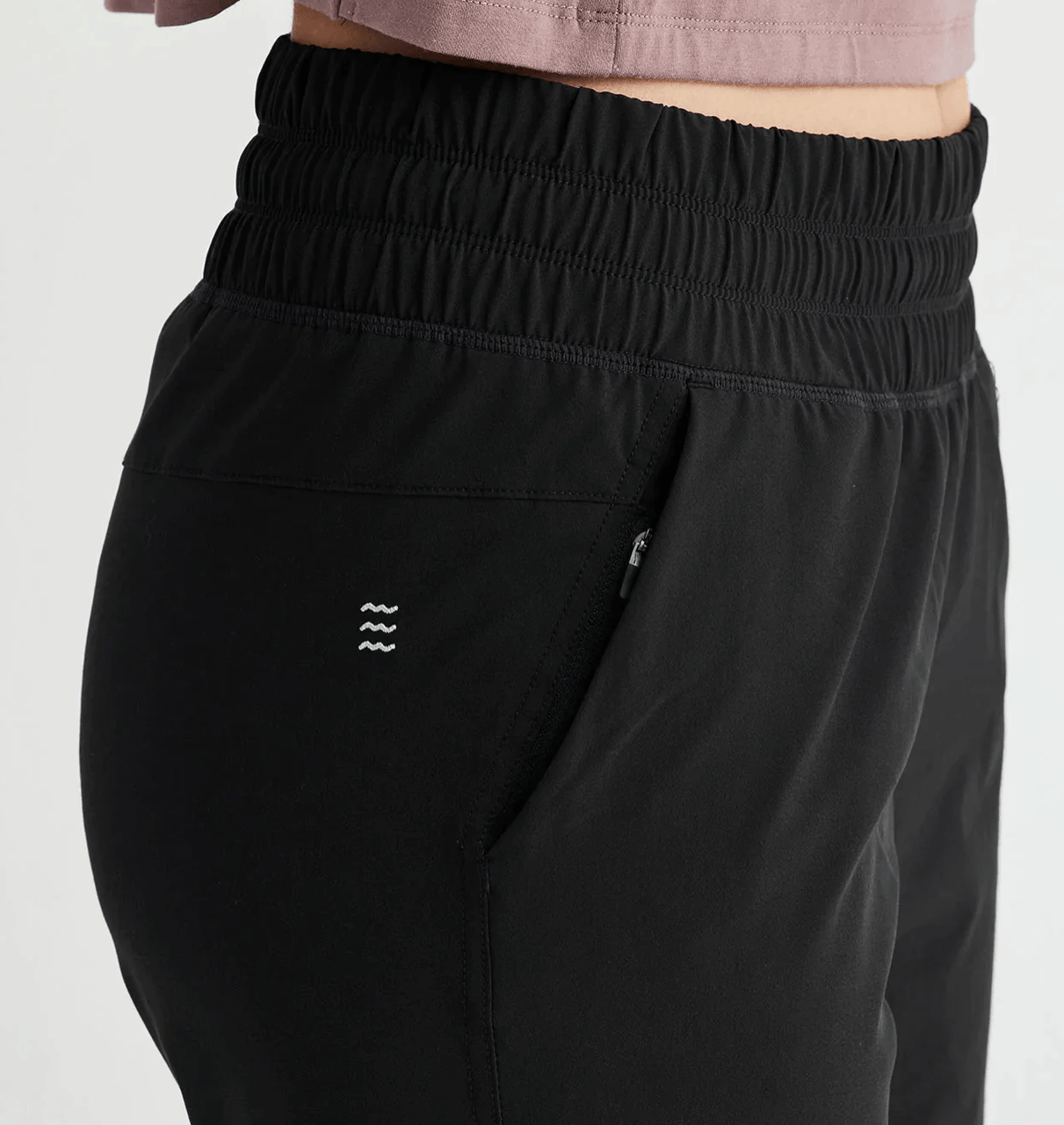 Free Fly Women's Pull-On Breeze Jogger Pocket