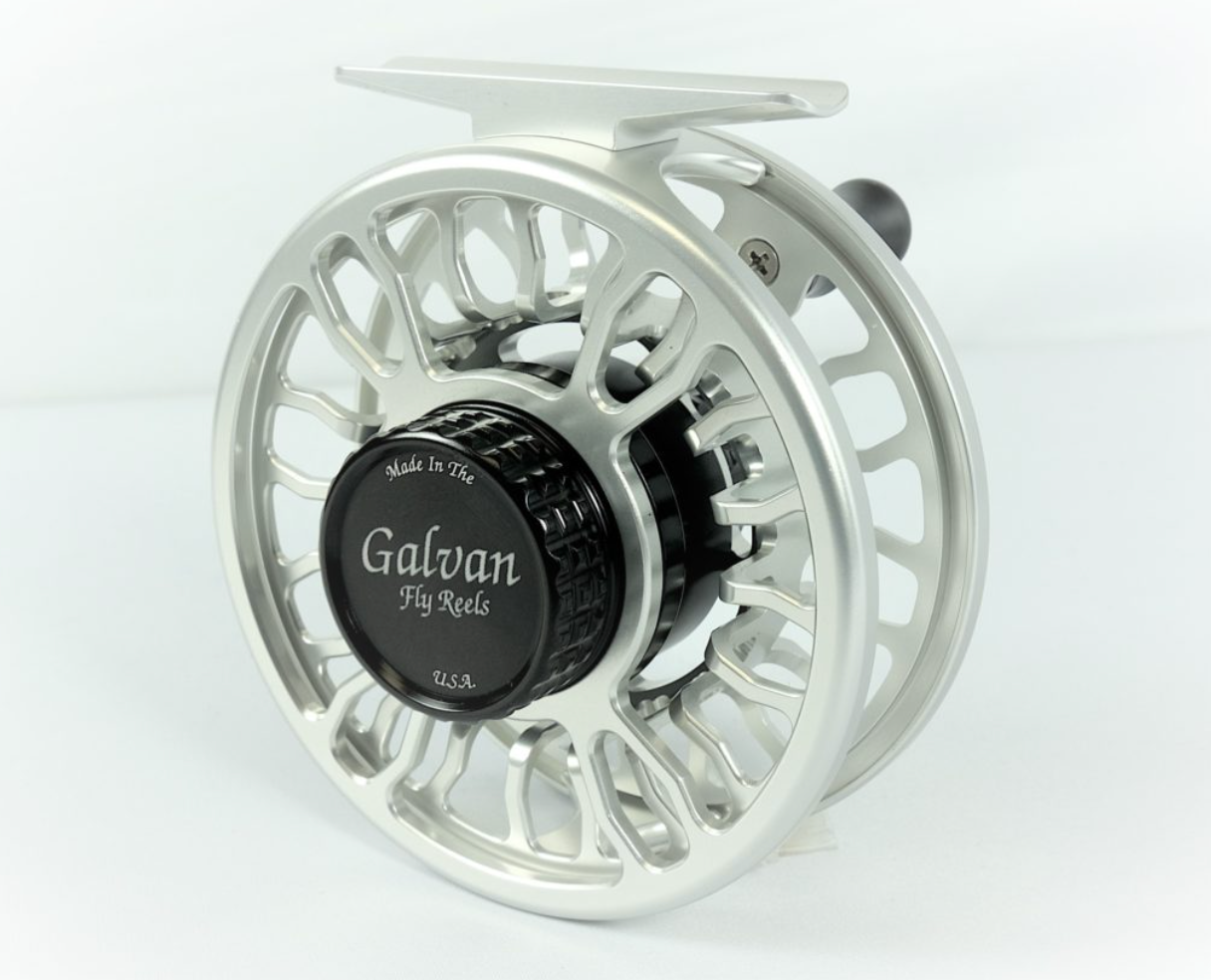 Galvan Grip Series Reel Black Hub