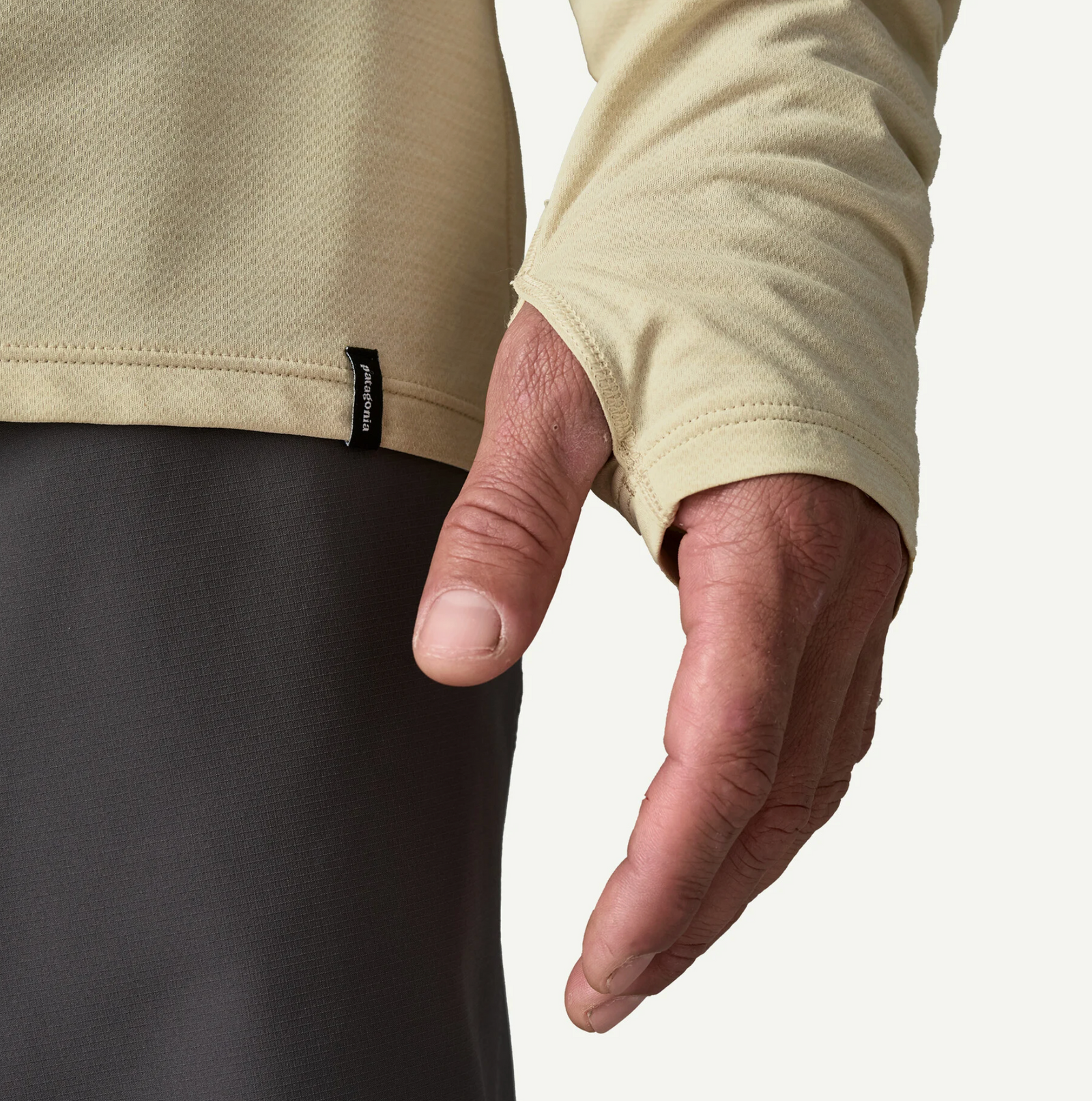 Patagonia Men's Cap Cool Ultra Hoody Thumbhole